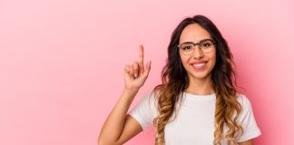 Objawy ADHD u dorosłych kobieta z adhd