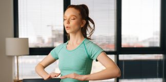 Jak naturalnie obniżyć poziom kortyzolu w organizmie? sposoby na obniżenie stresu