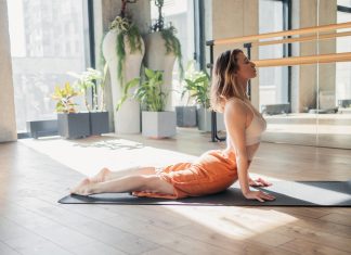 Jak zacząć ćwiczyć i nie stracić motywacji? Poradnik dla początkujących start treningu