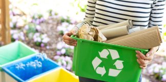 Recykling papieru. Co powstaje z makulatury? Recykling papieru