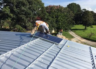 MyRoof – rewolucyjne rozwiązania dachowe z energią słoneczną panele słoneczne