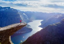 Wędrówki po Skandynawii: Najlepsze szlaki trekkingowe w Norwegii, Szwecji i Finlandii Trolltunga