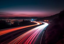 Inteligentne autostrady: Czy technologia może rozwiązać problem korków? inteligentne autostrady