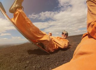 Najbardziej ekstremalne sporty świata: Adrenalina na krawędzi Volcano boarding