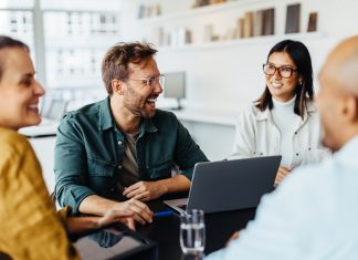 Rola feedbacku w rozwoju zawodowym pracowników feedback w pracy