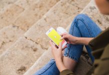 Jak sprawdzić kto z kim snapuje? Poznaj najlepsze metody! kto z kim snapuje