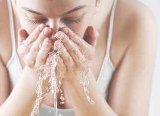 Czy wiesz, na czym polega double cleasing? Odkryj sekret pielęgnacji prosto z Korei i ciesz się zdrową skórą! double cleasing