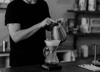 Odkrywanie Chemexa – więcej niż metoda parzenia kawy kawa zalewanie chemex