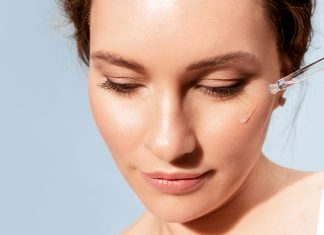 Przegląd koreańskich marek kosmetyków dotwarzy: od luksusowych po masowe serum do twarzy