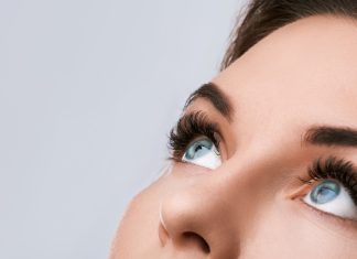 Przedłużanie rzęs 10D – Czym różni się od innych metod? Kompletny przewodnik po ultra-gęstych rzęsach Przedłużanie rzęs metodą 10D