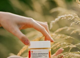 Naturalna maść na rany przyśpiesza odbudowę skóry maść opatrunkowa