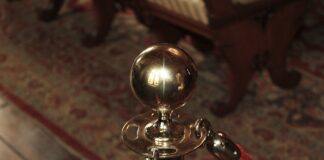 Skutecznie zarządzaj przestrzenią z pomocą słupków odgradzających słupki odgradzające