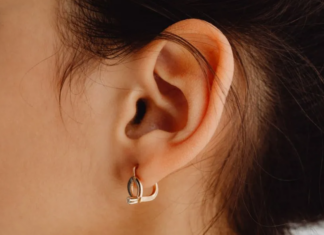 Kolczyki dziecięce: świetny prezent na pierwszą komunię kolczyki komunia