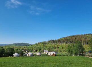 Jurty jako idealne miejsce na spędzenie urlopu na Dolnym Śląsku w 2025 roku jurty podróże
